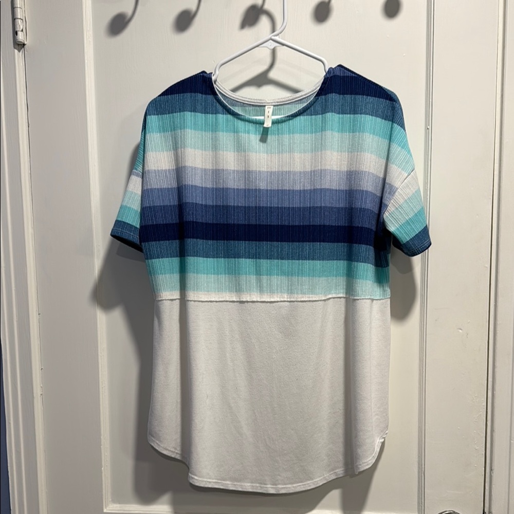 Striped Blue and White Short Sleeve Top